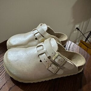 Birkenstock Kids Pearl White Kay Clogs Double-Buckle Sandals